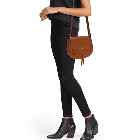 Marc Jacobs Handbags - Marc Jacobs Pebbled Leather Croc Embossed Brandy Crossbody Bag New